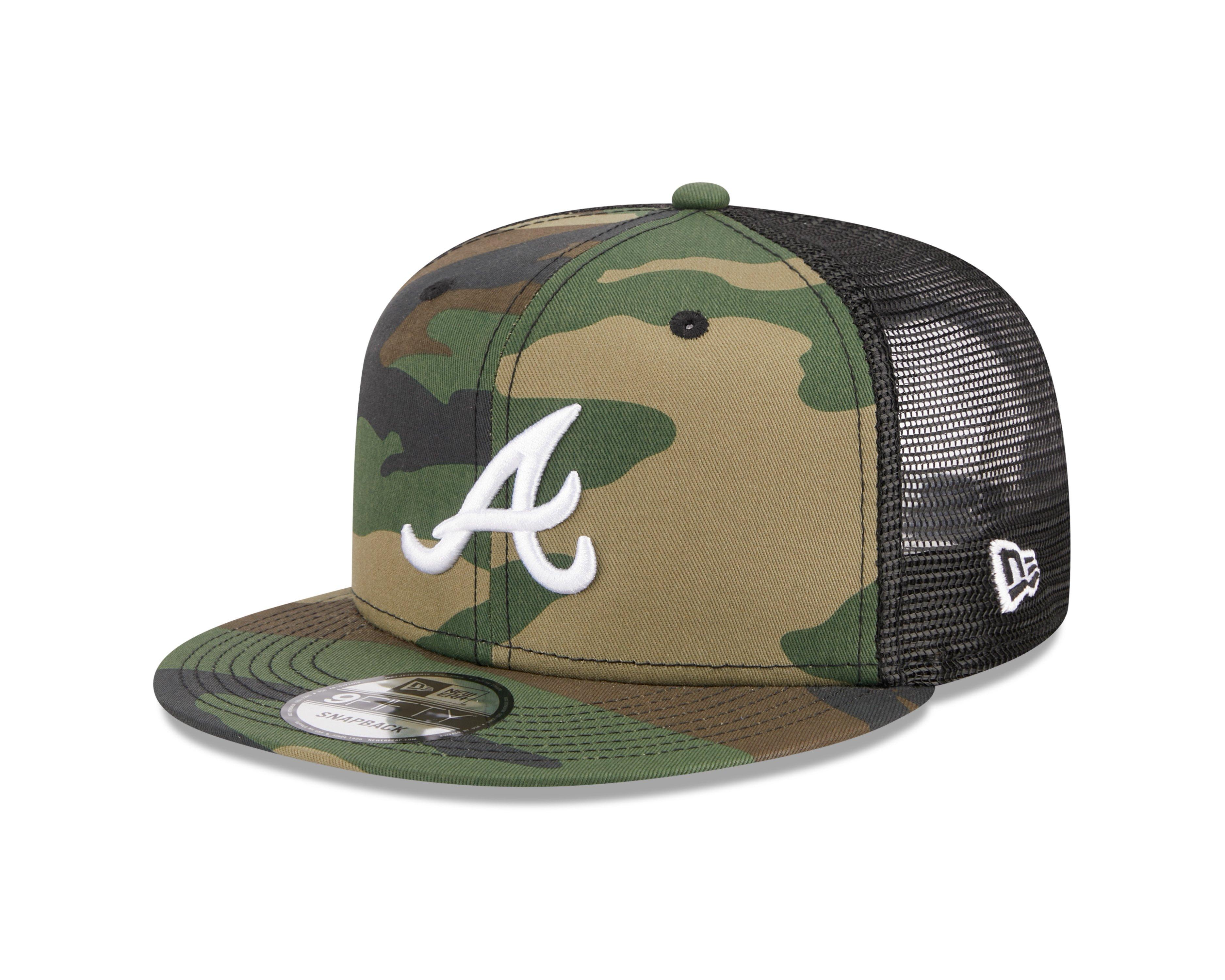 New Era Atlanta Braves 9FIFTY Trucker Snapback Hat - Camouflage - GREEN
